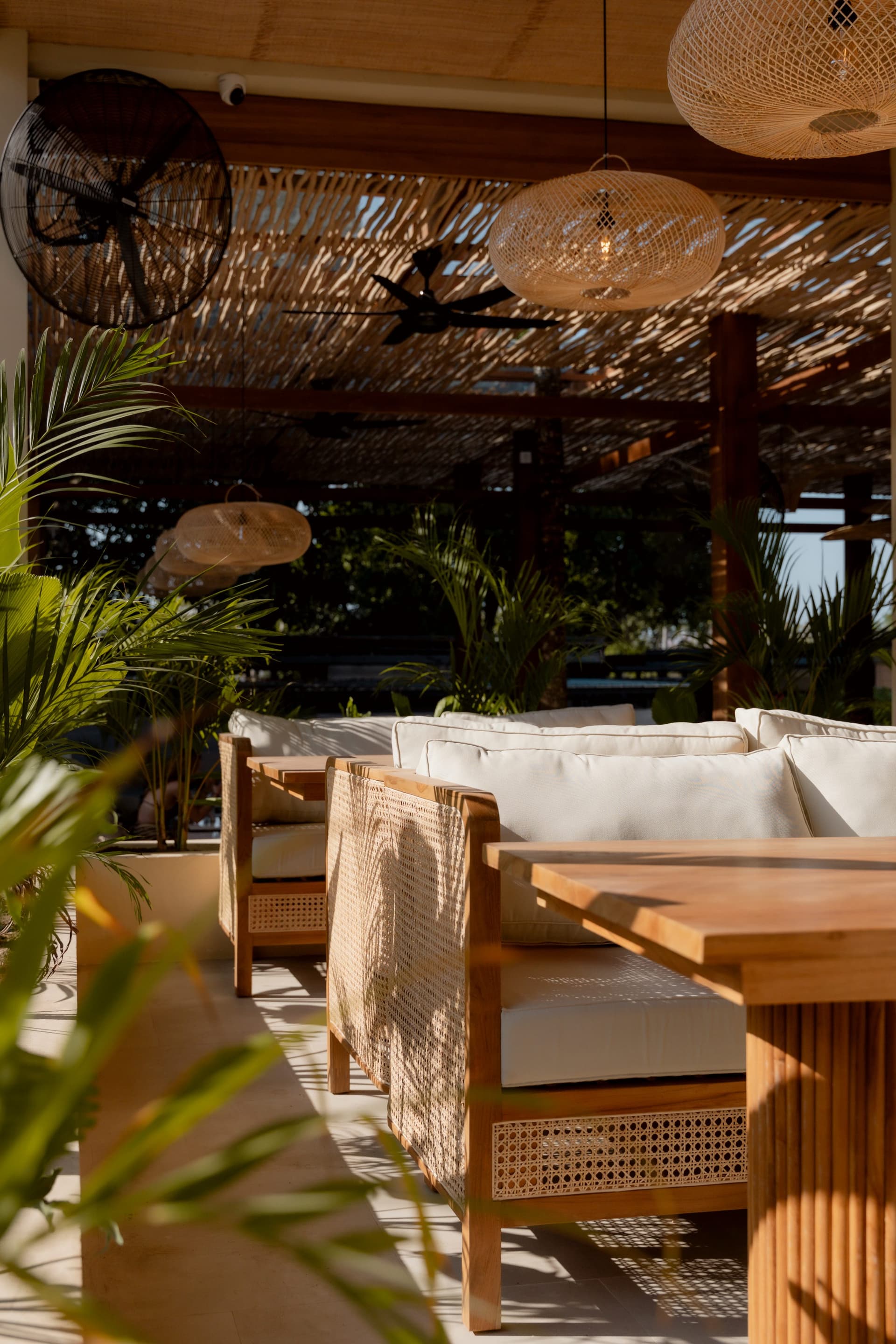 Amsterdam Bingin Uluwatu lounge
