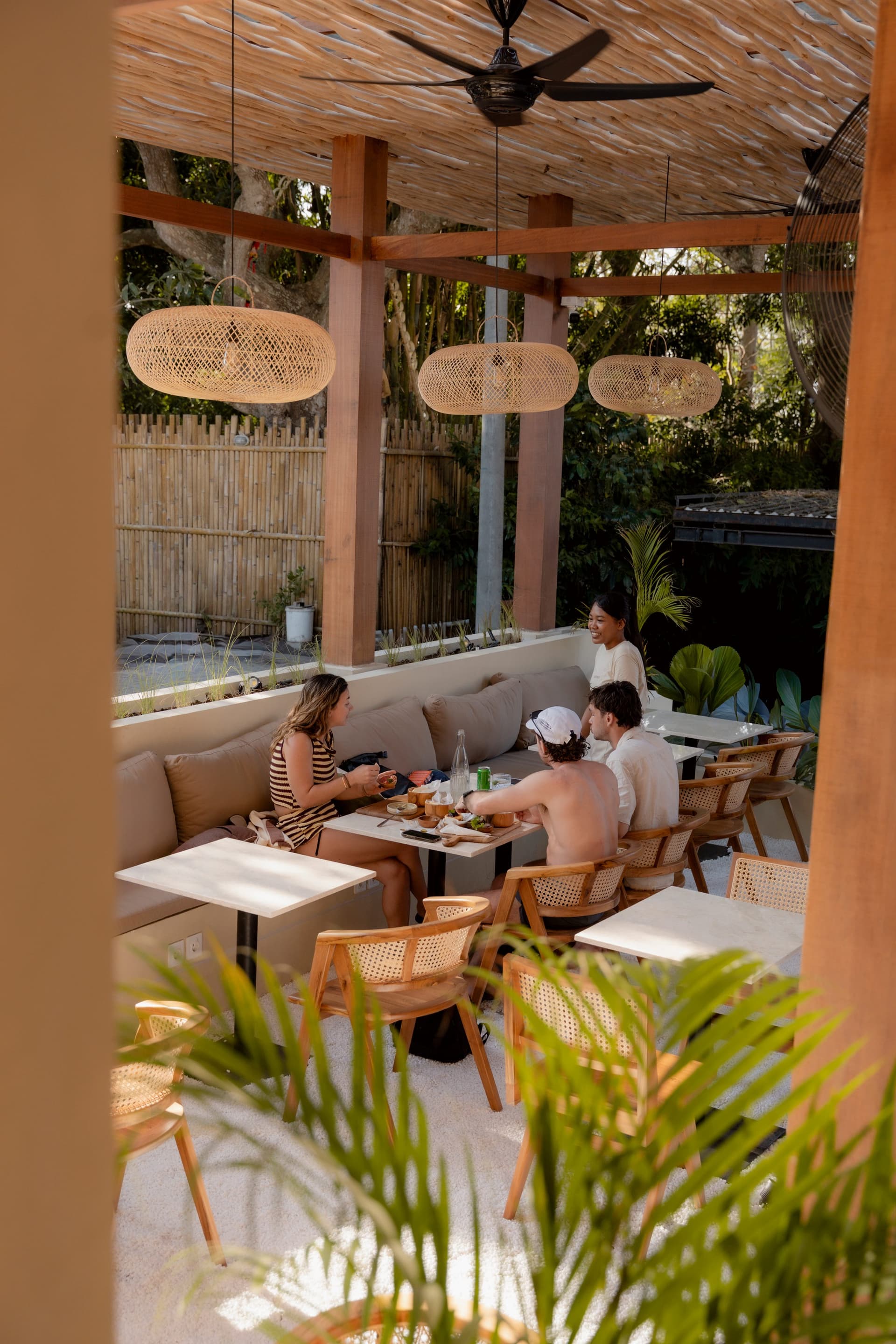 Amsterdam Bingin Uluwatu lounge